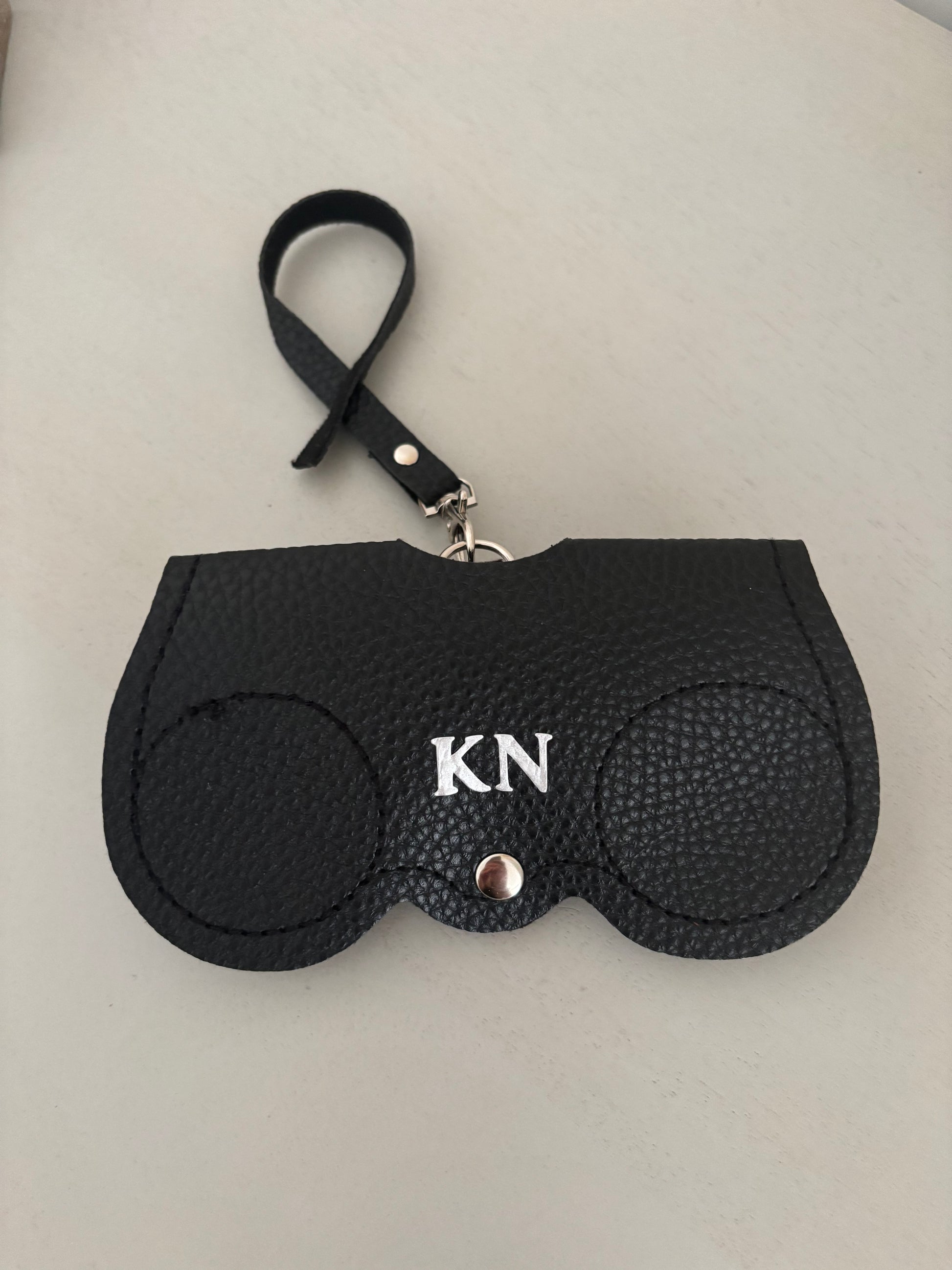 Black Sunglasses / Glasses Case