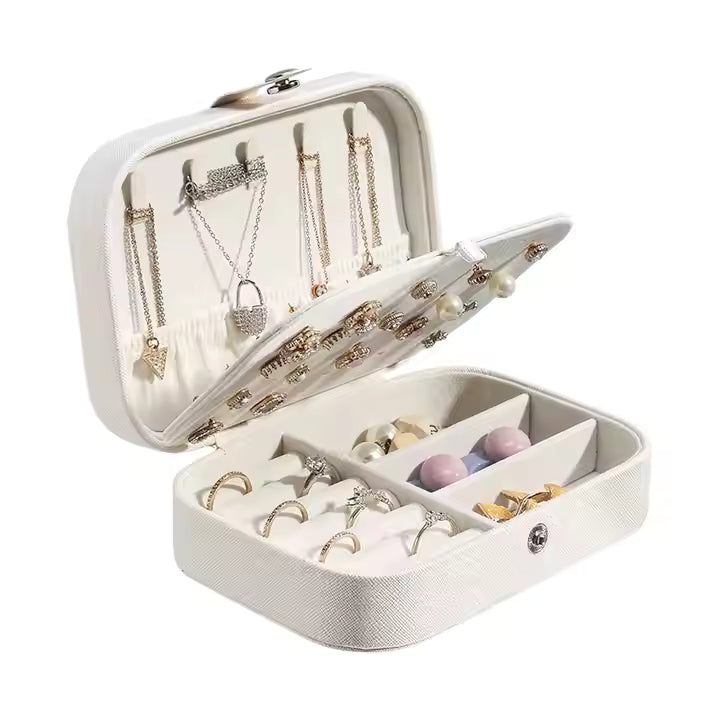 Cream Jewellery Organiser / Travel Case