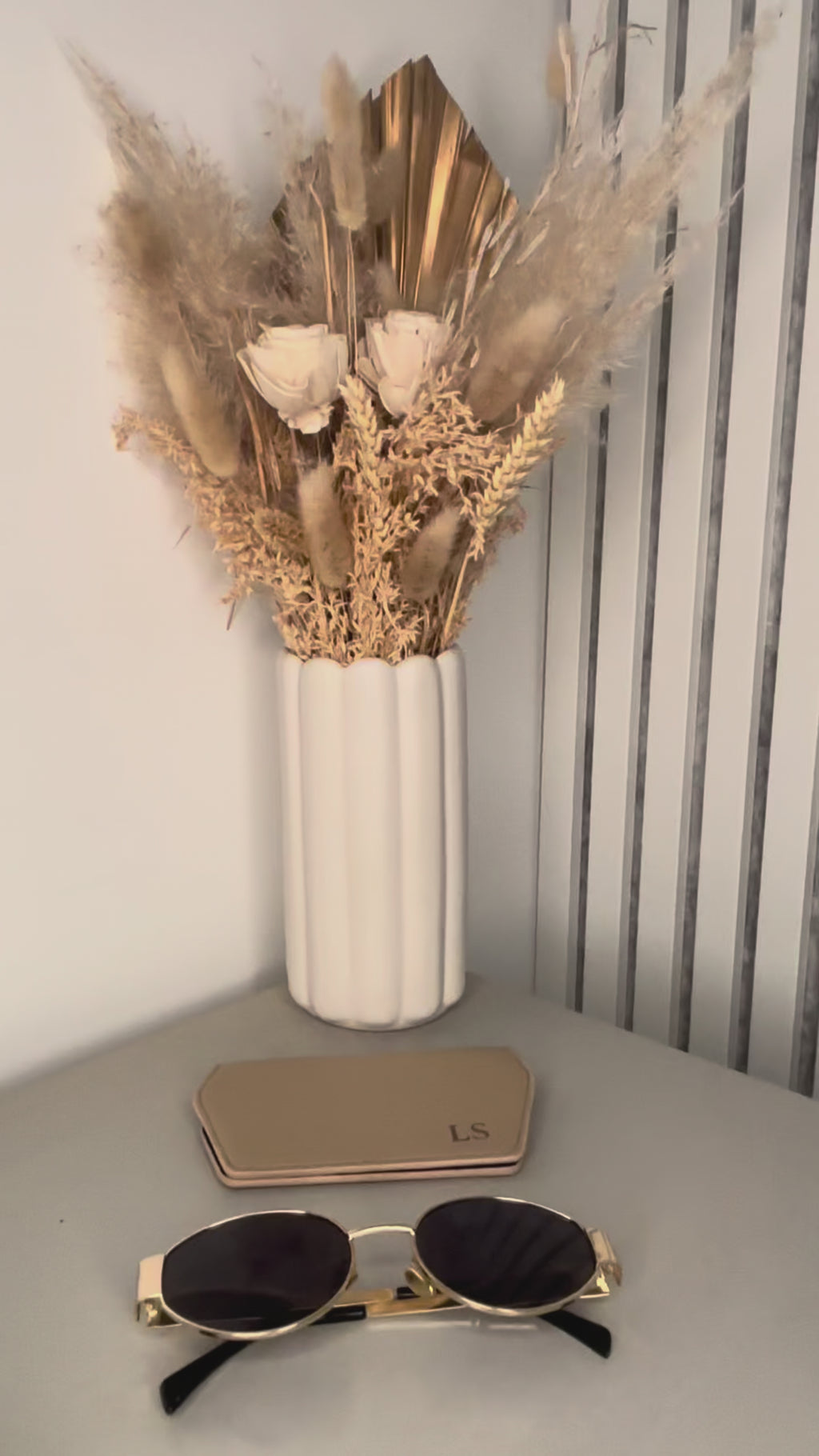 Brown / Beige Glasses Case / Cover