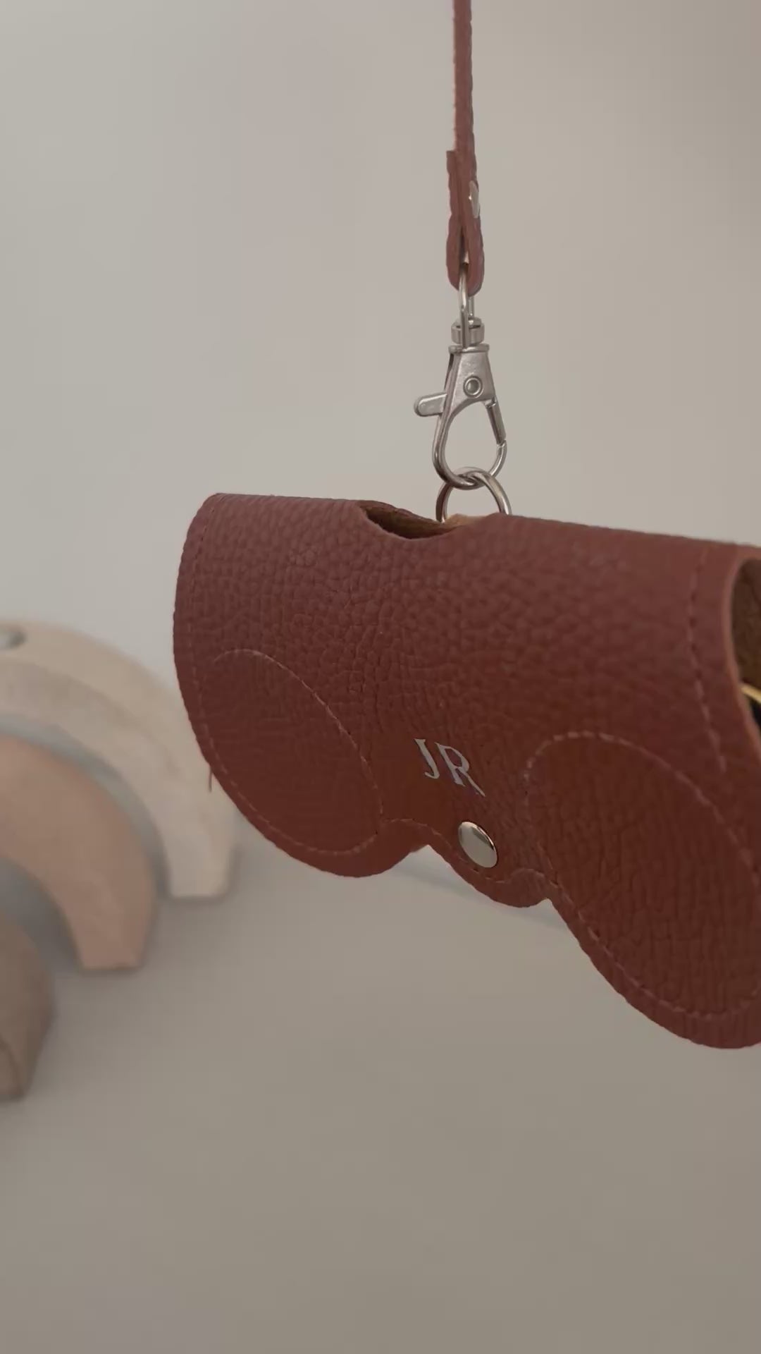 Brown Sunglasses / Glasses Case